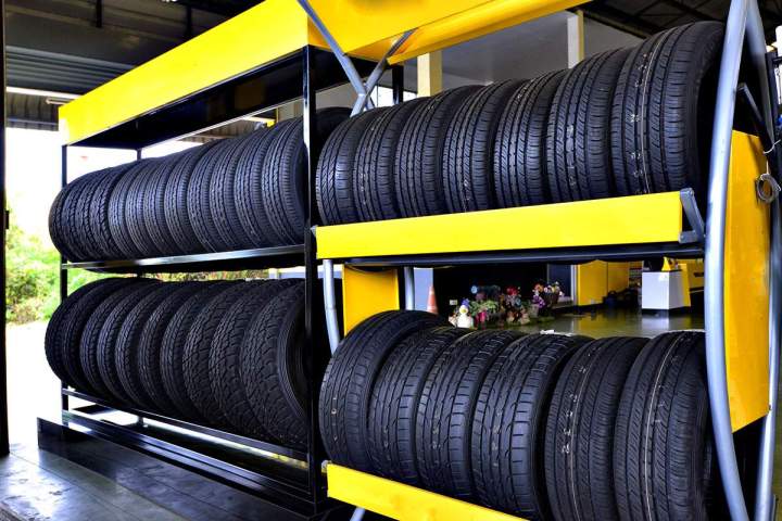 Vente de pneus neufs pour tous les budgets