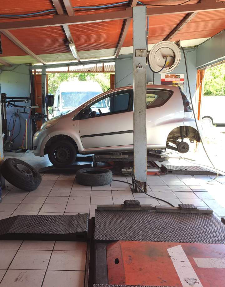 Remplacement pneu auto Guadeloupe